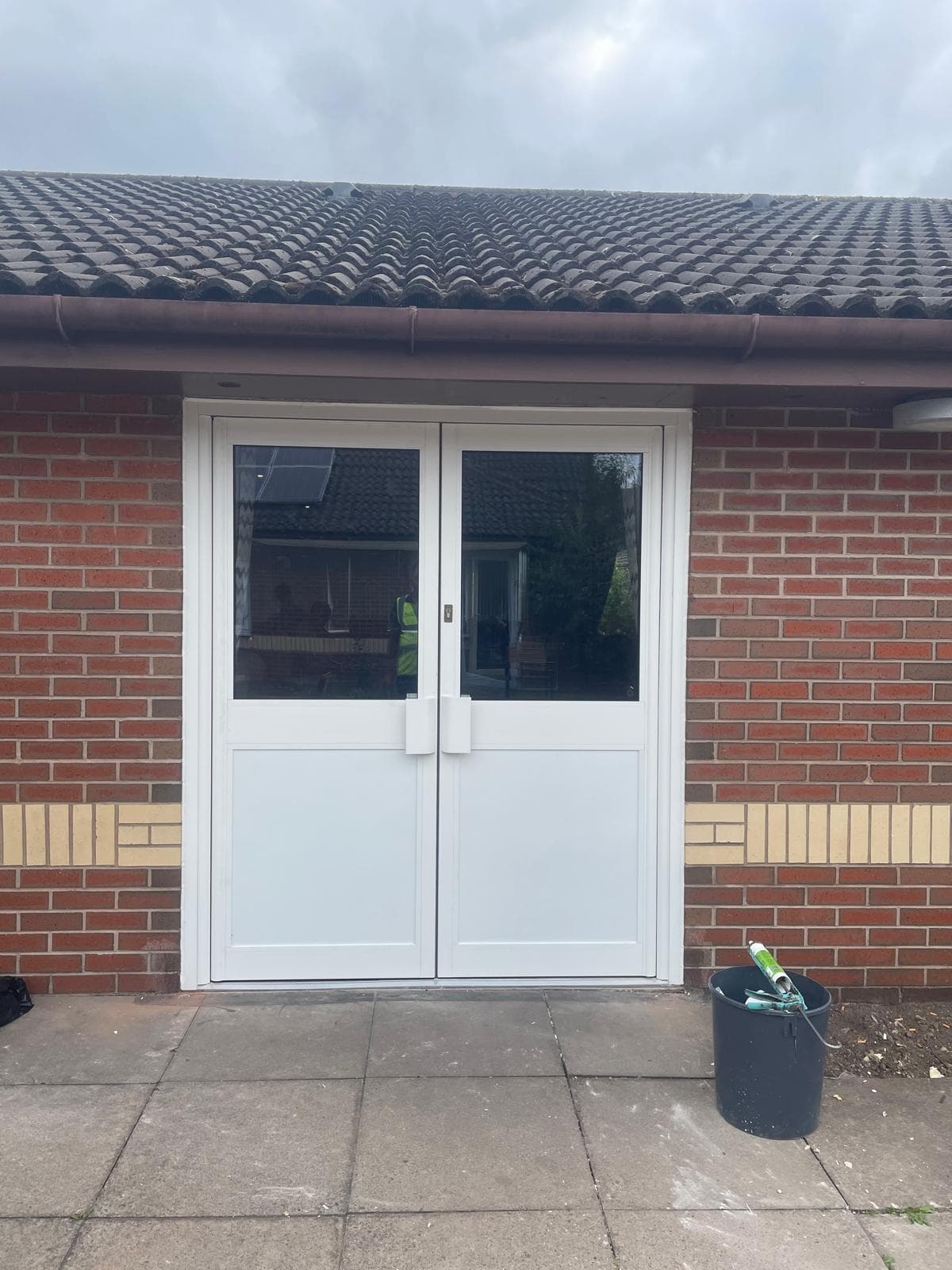 Shopfront installation for independent high-street retailer